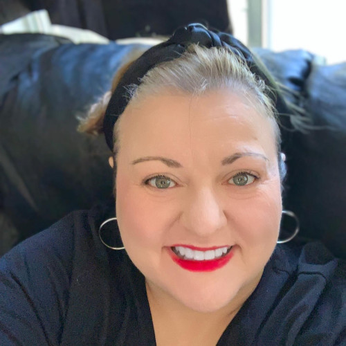 Laura L. profile photo