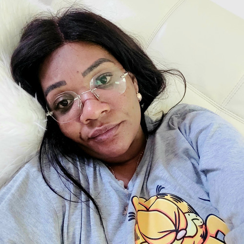 Ivone  M. profile photo