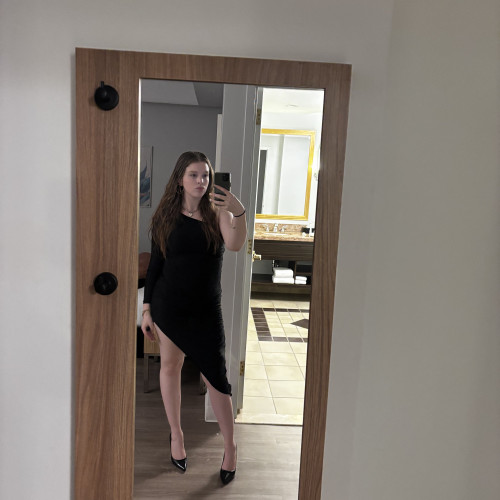 Becky W. profile photo