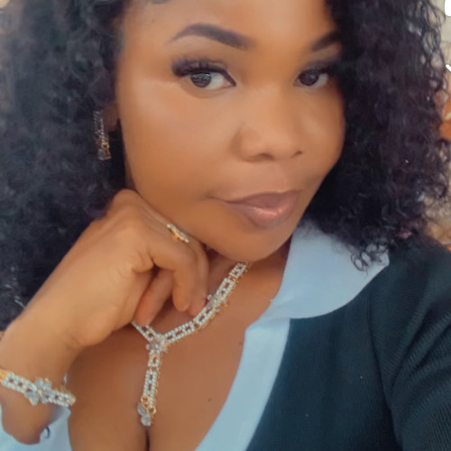 Favour  L. profile photo