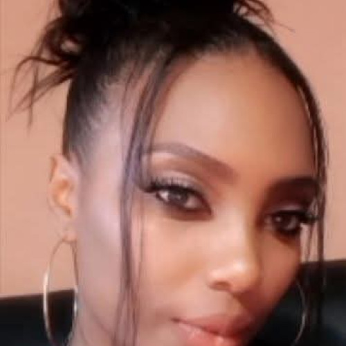 Zee L. profile photo