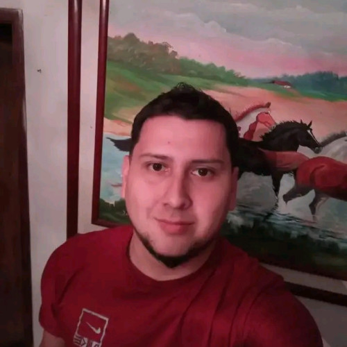 Luis Ernesto  R.