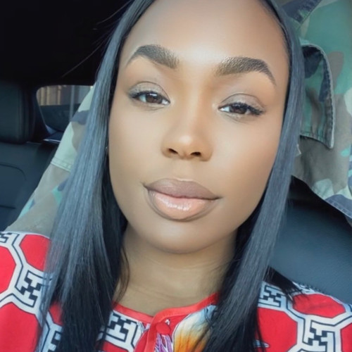 Nayé C. profile photo