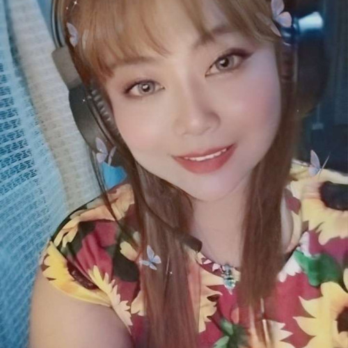 Mayleine A.