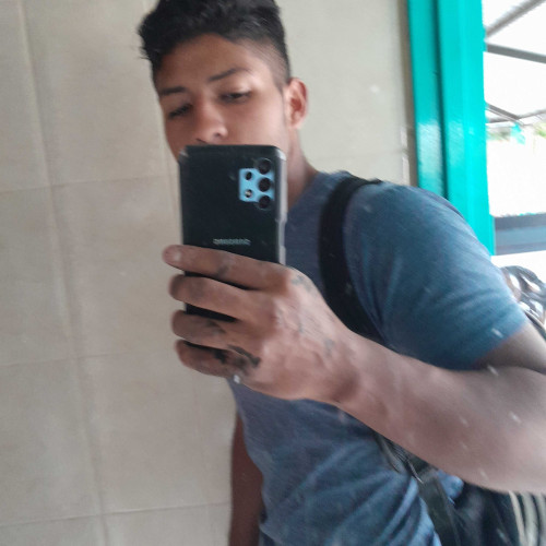 eazt a. profile photo