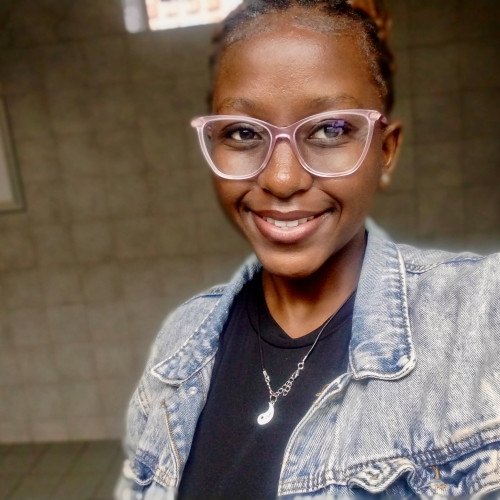 Zinhle M.