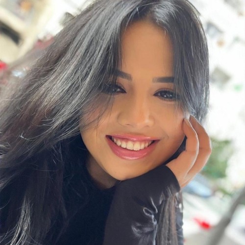 Oumaima C. profile photo