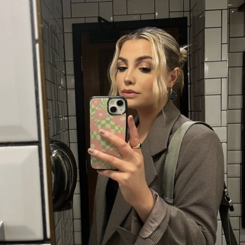 Savy H.