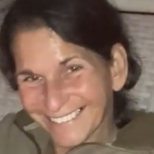 Niki M.