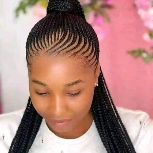 Azile J. profile photo