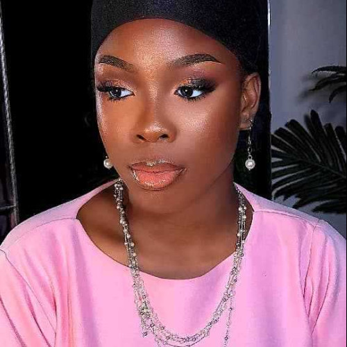 Diamond V. profile photo