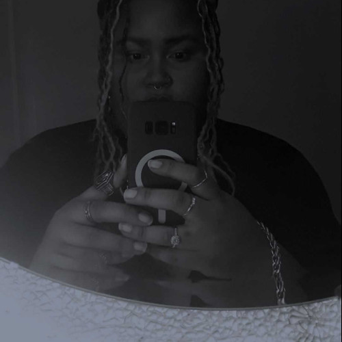 Ella M. profile photo