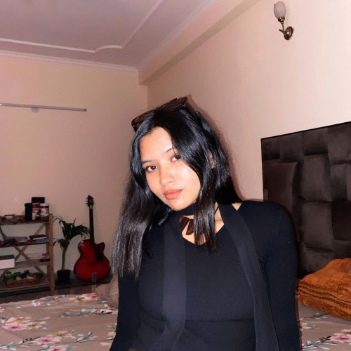 Shreya D.
