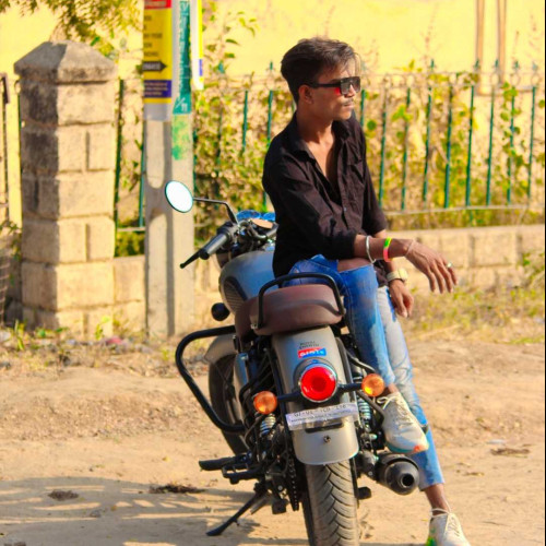 dev T. profile photo