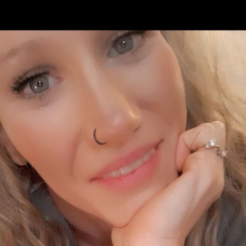 Nichole R.