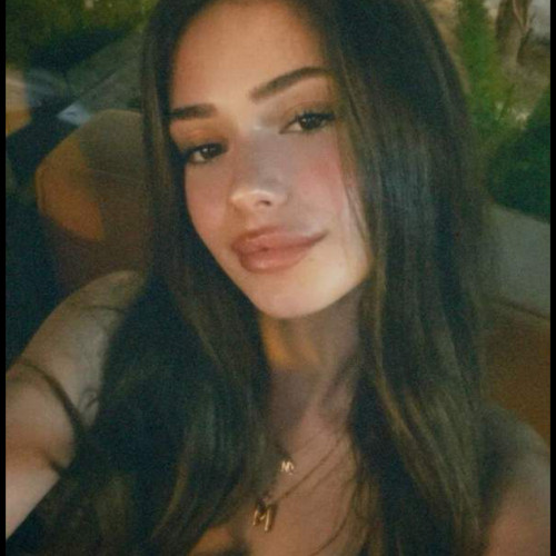 Layla R. profile photo