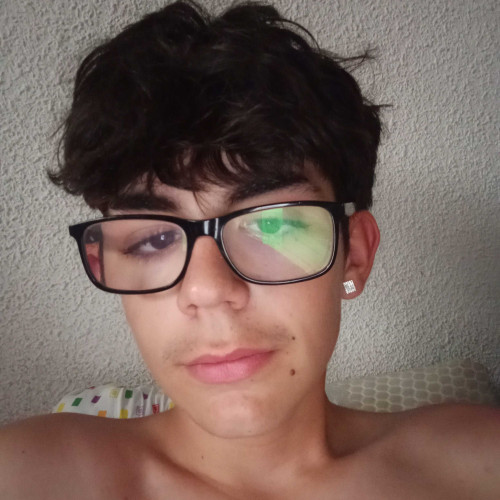 alvaro g.