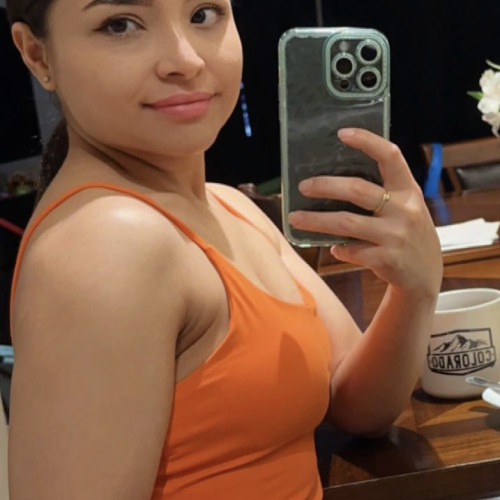 Flor O. profile photo