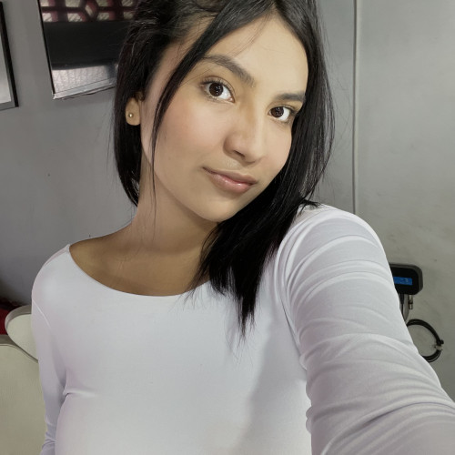 Mia V. profile photo