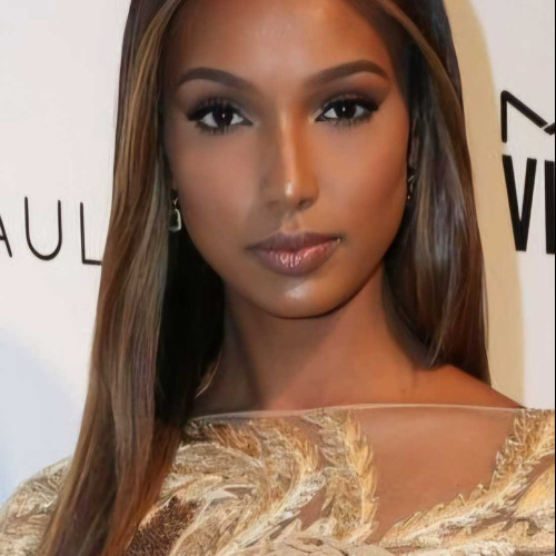 Teresa V.