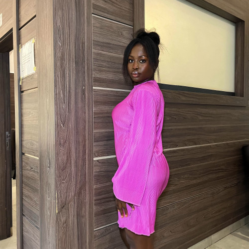 Vee B. profile photo