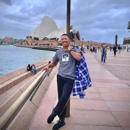 Ovini S. profile photo