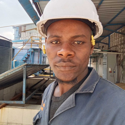 mutia n. profile photo