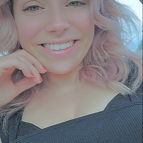 Yvette H. profile photo