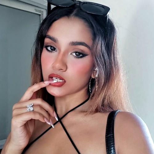 Zaira  G.