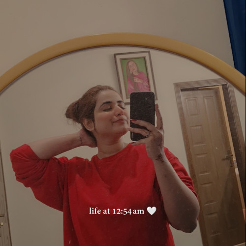 humaira r. profile photo