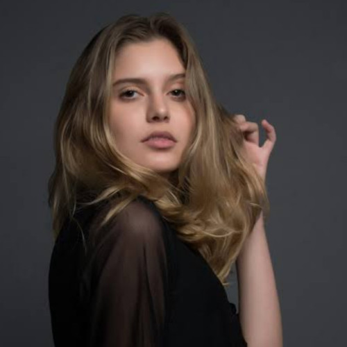 Leah T.