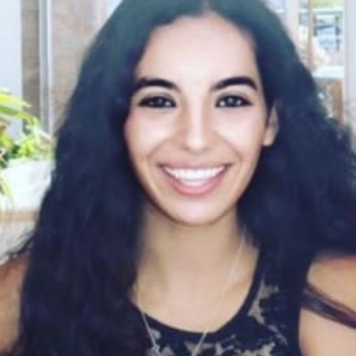 Sara L.
