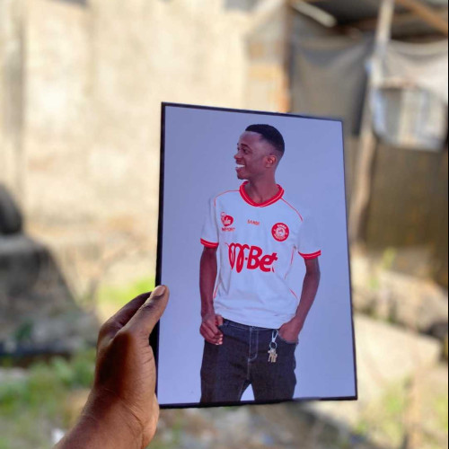 hamis b. profile photo