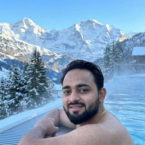 Monu C. profile photo
