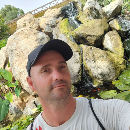 Jozef H. profile photo