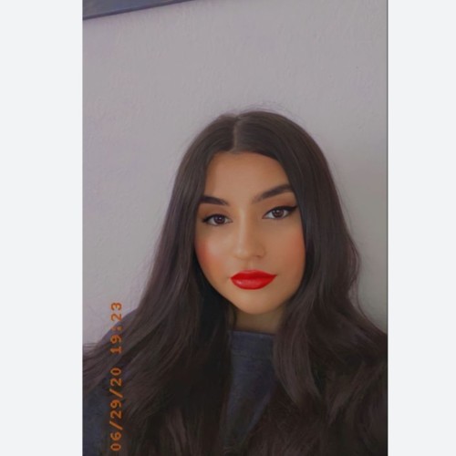 Aya E.
