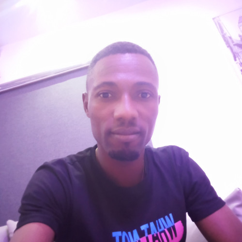 Akin  W. profile photo