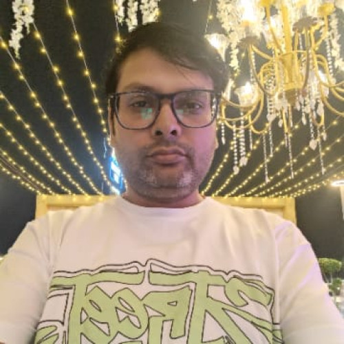 YASH T. profile photo