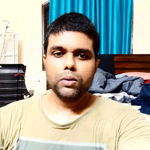 Suman  . profile photo