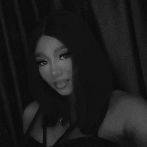 Sheedah  L.