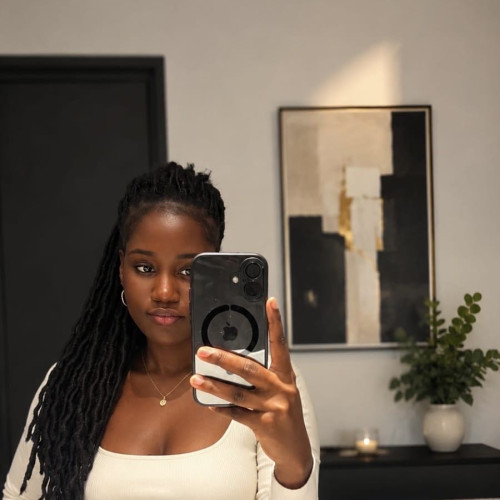 Mourine N. profile photo