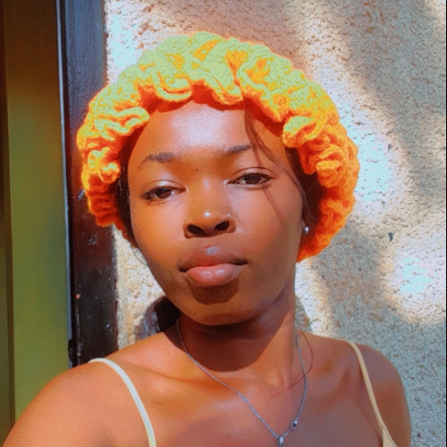 Esther O. profile photo