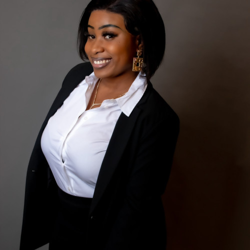 Josie E. profile photo
