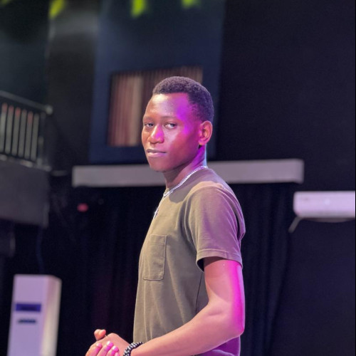 CEO R. profile photo