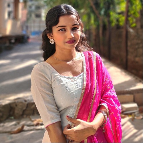 Dhanashree  j.
