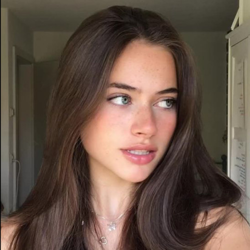 Annakay R.