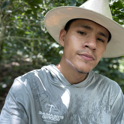 Carlos L. profile photo