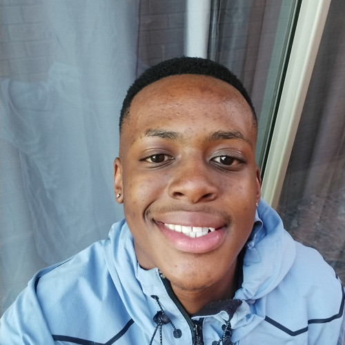 Rori R. profile photo
