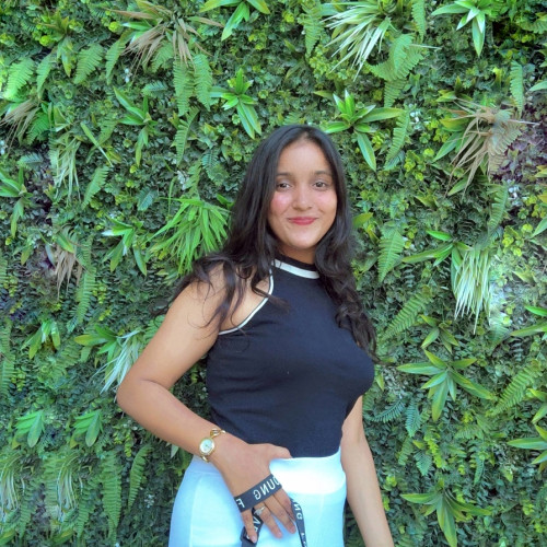 Anshika J.