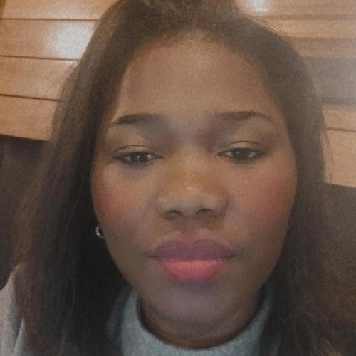 Ester J. profile photo